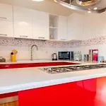 Otton House - Center *