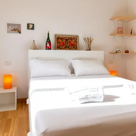 Sardinianworld - Otton House شقة *