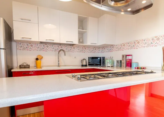 Otton House - Center *